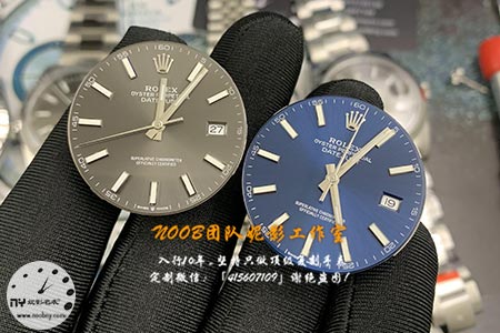 VS劳力士3235什么时间跳历?12点左右跳历！