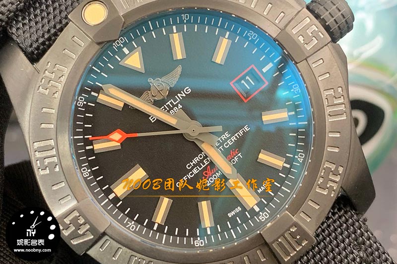 bls厂复刻表百年灵复仇者黑鸟字面.jpg