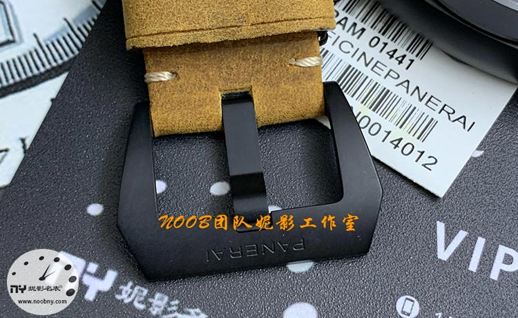 沛纳海表扣.jpg