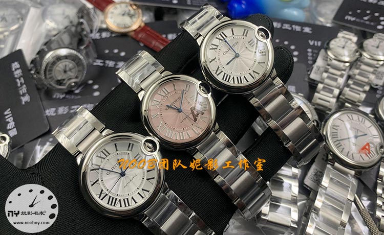 女性表友看过来！AF卡地亚蓝气球33尺寸石英好还是机械好？