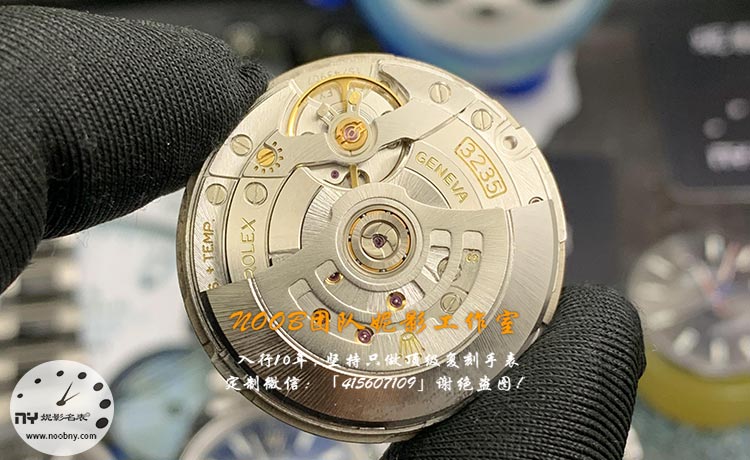 丹东3235机芯.jpg
